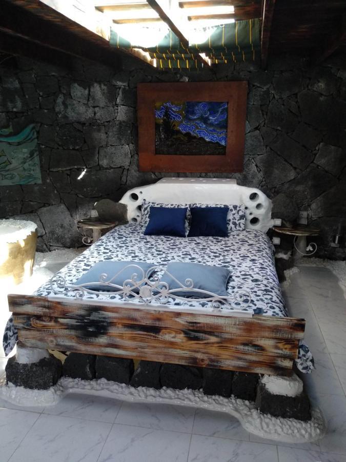 Aloelux Villa ! - Private Villa With Jacuzzi, Cinema ,Massage ,Wonderful View, Art Desing Villa Conil Esterno foto