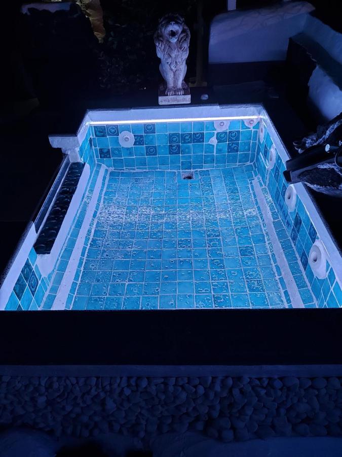 Aloelux Villa ! - Private Villa With Jacuzzi, Cinema ,Massage ,Wonderful View, Art Desing Villa Conil Esterno foto